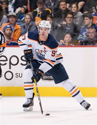 Connor Mcdavid sweatshirt