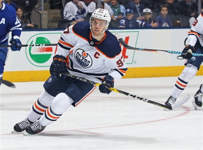 Connor Mcdavid sweatshirt