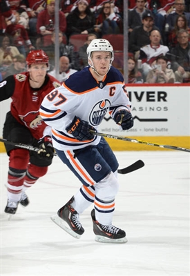 Connor Mcdavid sweatshirt