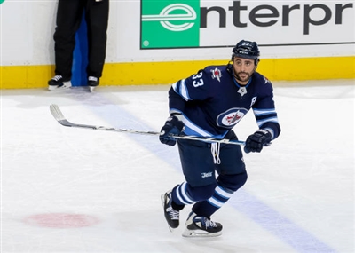 Dustin Byfuglien sweatshirt