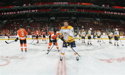 Wayne Simmonds sweatshirt