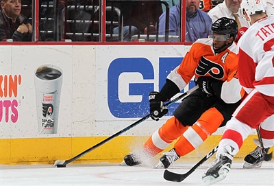 Wayne Simmonds sweatshirt