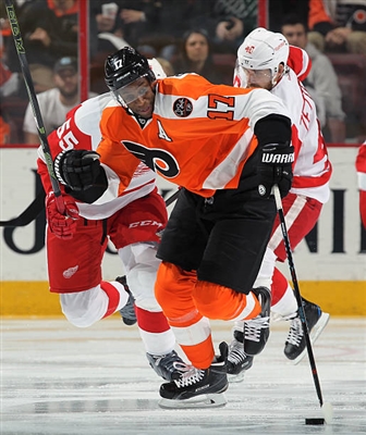 Wayne Simmonds sweatshirt