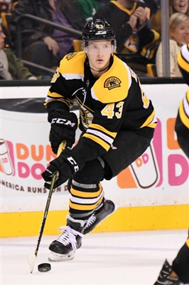 Danton Heinen poster