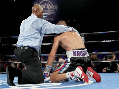 Eleider Alvarez poster