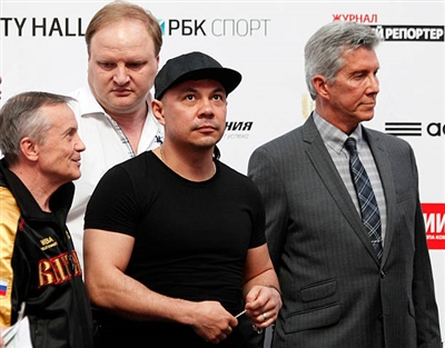 Denis Lebedev sweatshirt