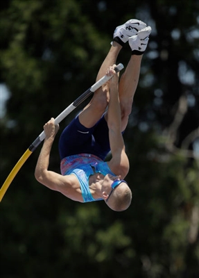 Sam Kendricks sweatshirt