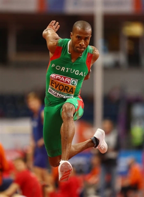 Nelson Évora poster