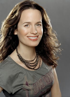 Elizabeth Reaser poster