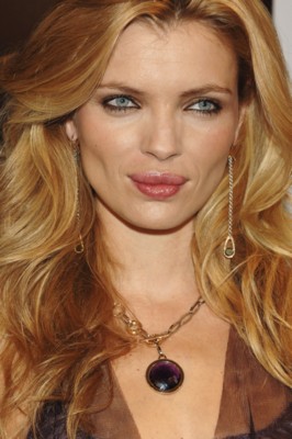 Esther Canadas poster