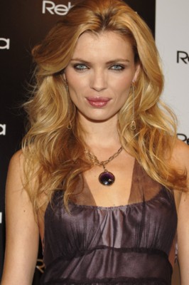 Esther Canadas poster