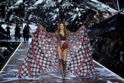 Behati Prinsloo poster