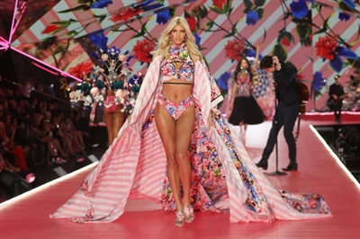 Devon Windsor poster