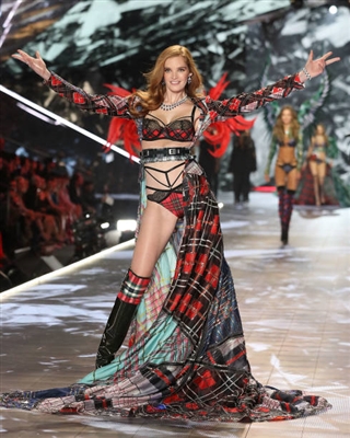 Alexina Graham poster