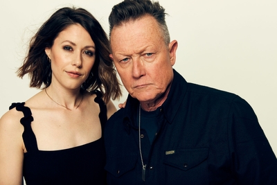 Robert Patrick sweatshirt