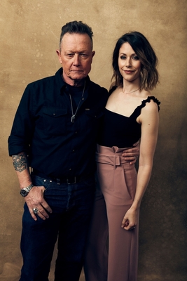 Robert Patrick sweatshirt