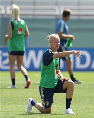 Caroline Seger poster