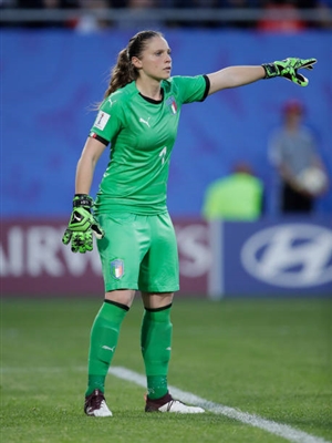 Laura Giuliani poster