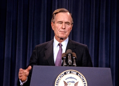 George Bennett sweatshirt