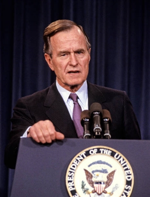 George Bennett sweatshirt