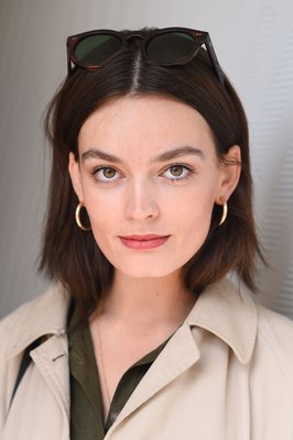 Emma Mackey sweatshirt