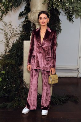 Emma Mackey sweatshirt