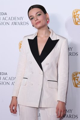 Emma Mackey sweatshirt