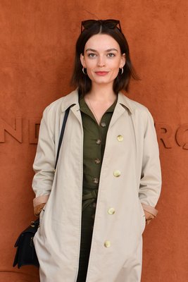 Emma Mackey sweatshirt