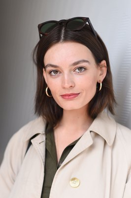 Emma Mackey sweatshirt