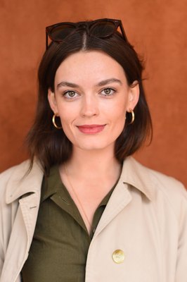 Emma Mackey sweatshirt