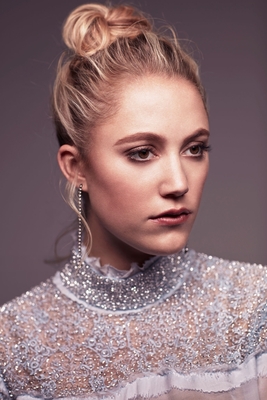 Maika Monroe poster