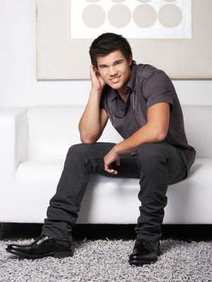 Taylor Lautner poster