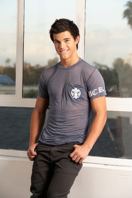 Taylor Lautner poster