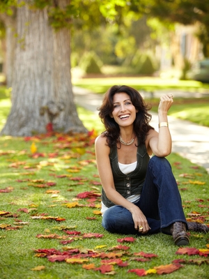Lisa Edelstein poster