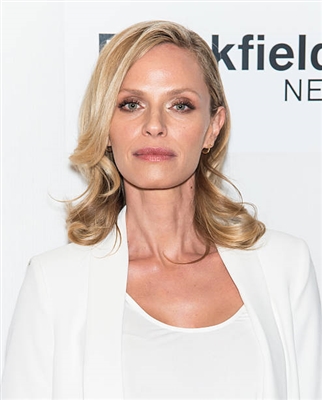 Rachel Roberts sweatshirt