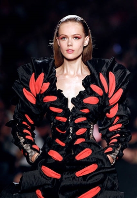 Frida Gustavsson sweatshirt