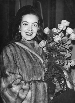 Maria Felix hoodie