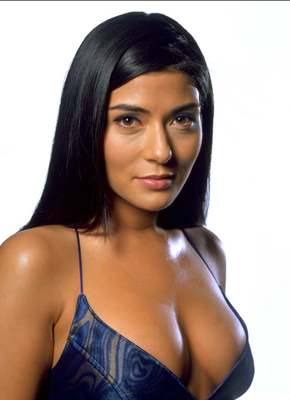 Marisol Nichols sweatshirt