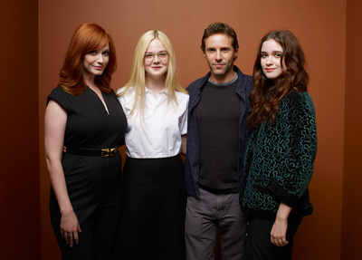 Elle Fanning sweatshirt