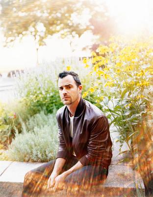 Justin Theroux poster