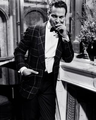 Benjamin Bratt poster