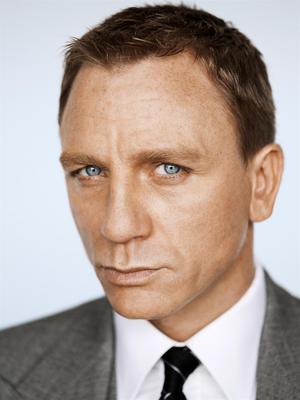 Daniel Craig poster