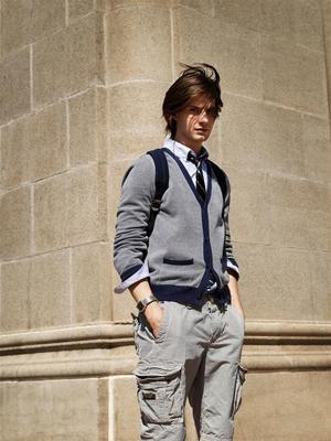 Ben Barnes sweatshirt