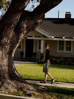 Ben Barnes sweatshirt