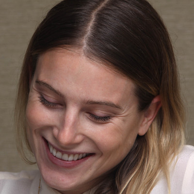 Dree Hemingway poster