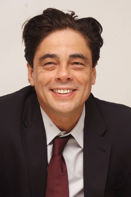 Benicio Del Toro poster