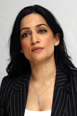 Archie Panjabi sweatshirt