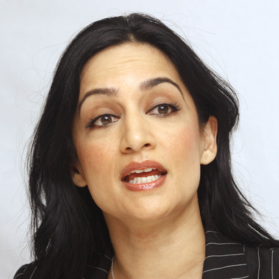 Archie Panjabi sweatshirt