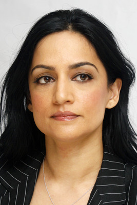 Archie Panjabi sweatshirt