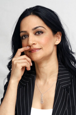 Archie Panjabi sweatshirt
